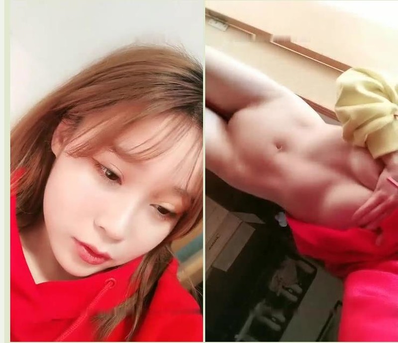 高颜值短发萌妹子KIKI道具自慰 近距离特写跳蛋塞逼逼震动高潮出水非常诱人 很是诱惑喜欢不要错过! 海报