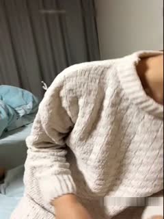好白菜让猪拱了极品网红脸兼职外围女被猥琐排骨男各种姿势干(1) 海报