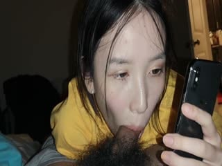 小骚货露脸口交还自拍 海报