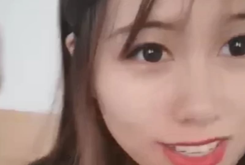 甜美妹子自慰喷水! 海报