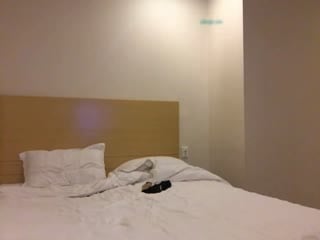 离异有钱气质富姐宾馆约会技术好又狂野像个鸭子一样的男人啪啪啪振动棒玩完肉棒爆干喃喃淫语挑逗 海报