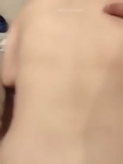 男主播强哥撩妹系列-宾馆套路两个少妇打麻将输了一个挨操一个口交~1 海报